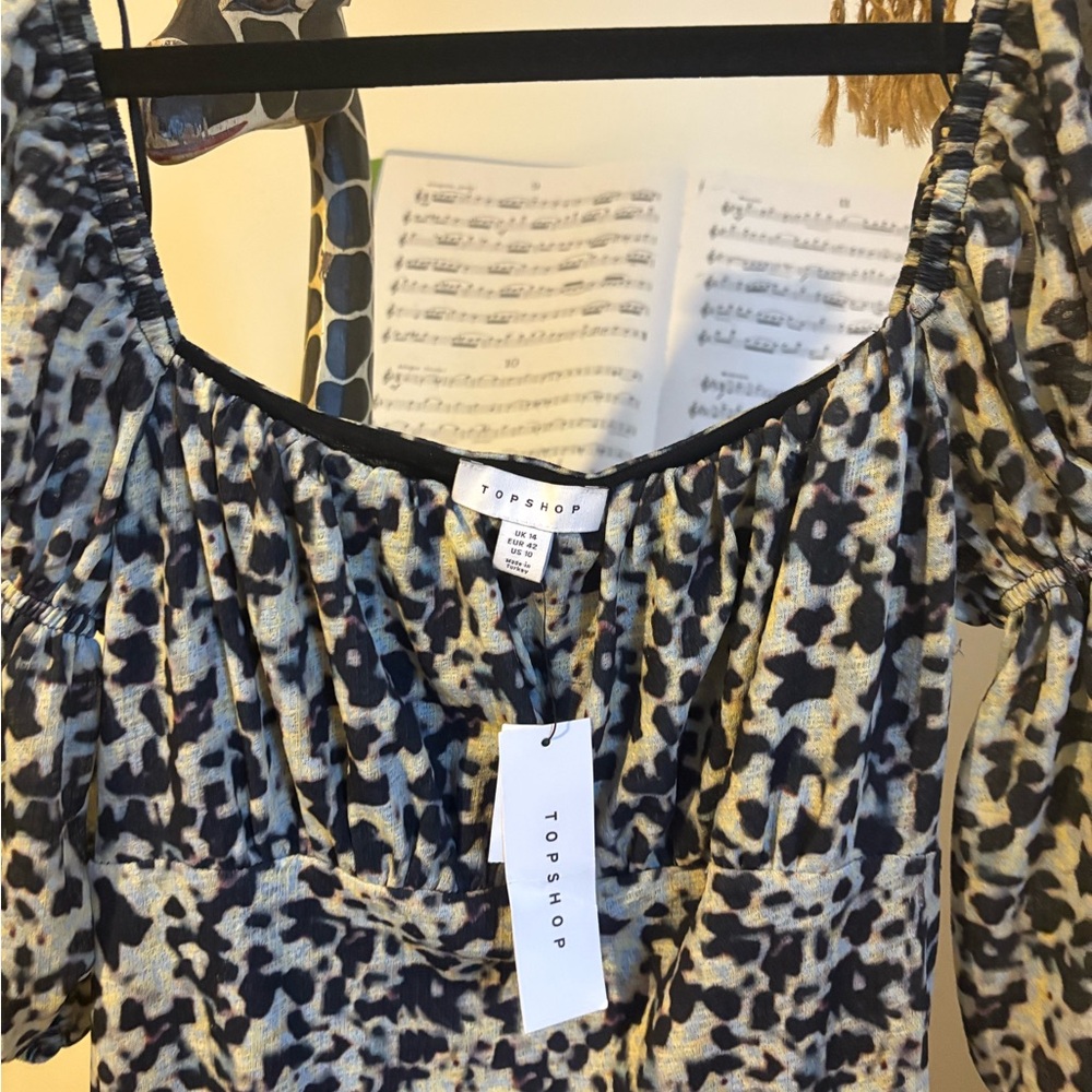 NWT Topshop Leopard Print Dress in Black and Cream
